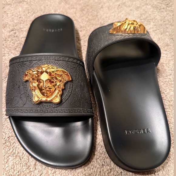 Versace Women Medusa Slides size 36 - Picture 2 of 11
